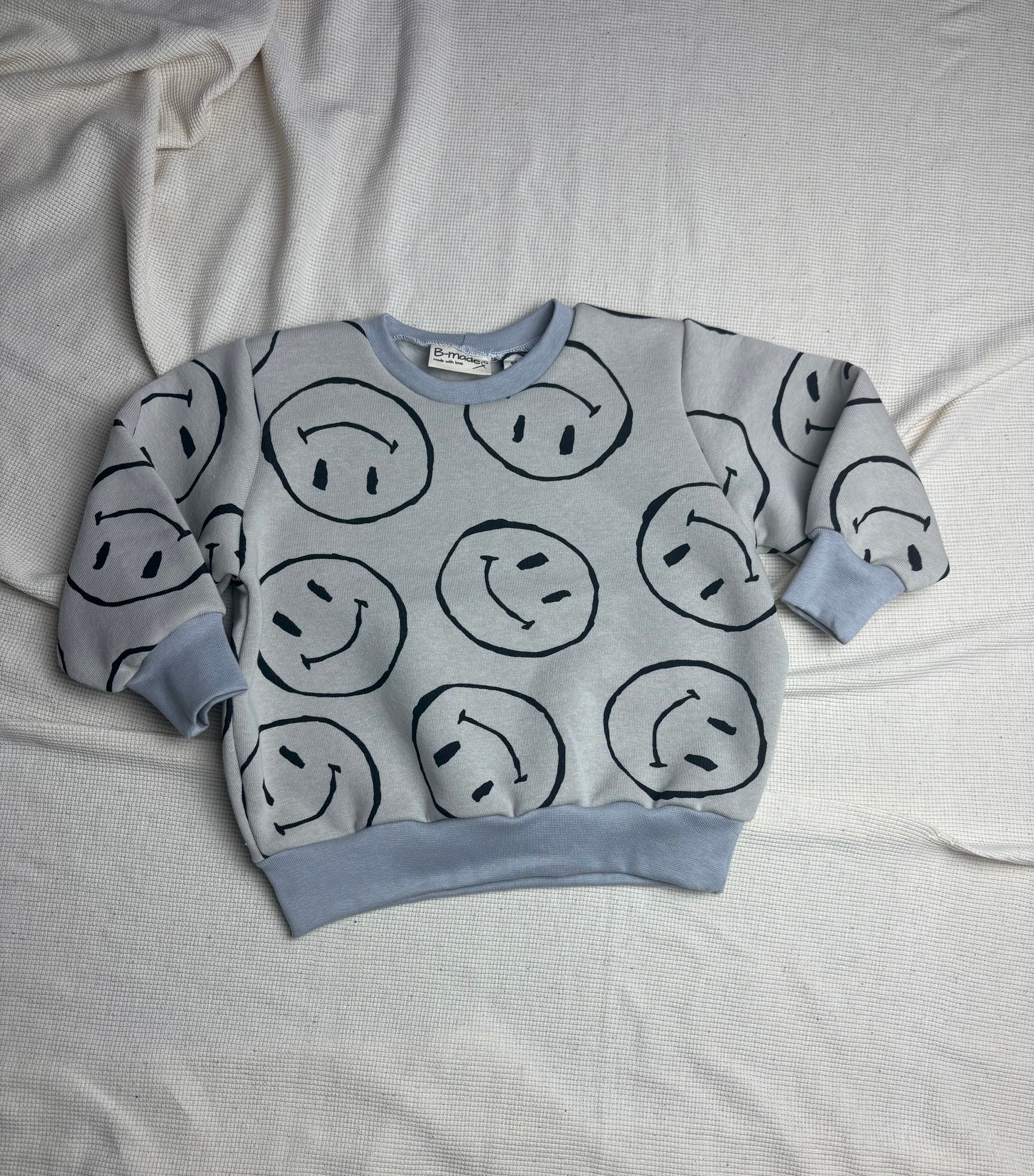 Sweater - Smiley grijs