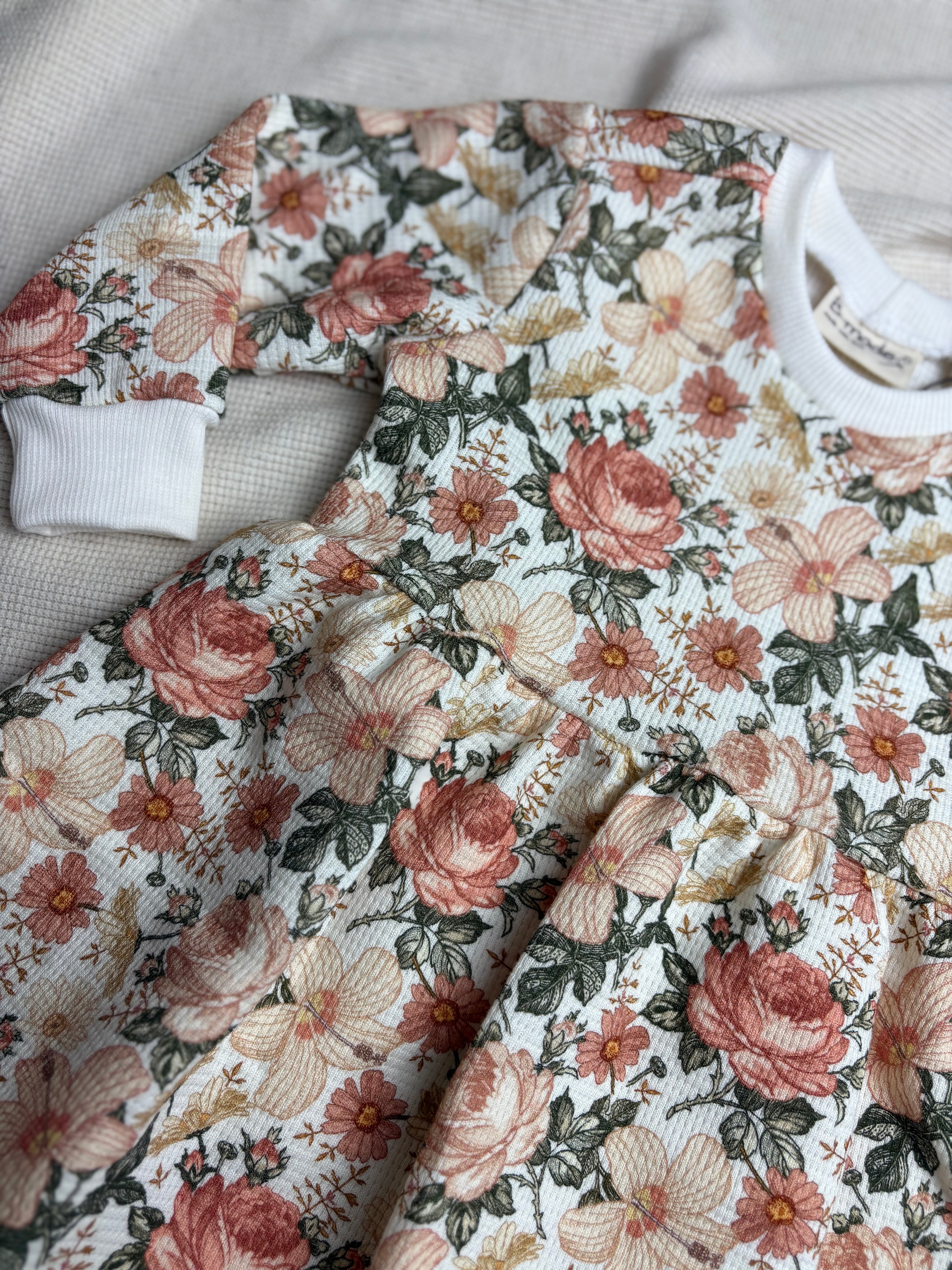 Kleedje - Wafelstof bloemen